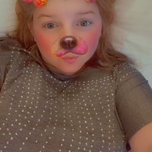 Meet your Posher, Shampaine